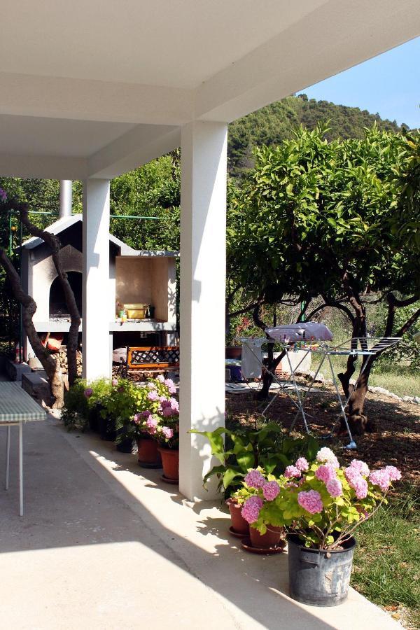 Apartments By The Sea Drvenik Donja Vala, Makarska - 6701 외부 사진