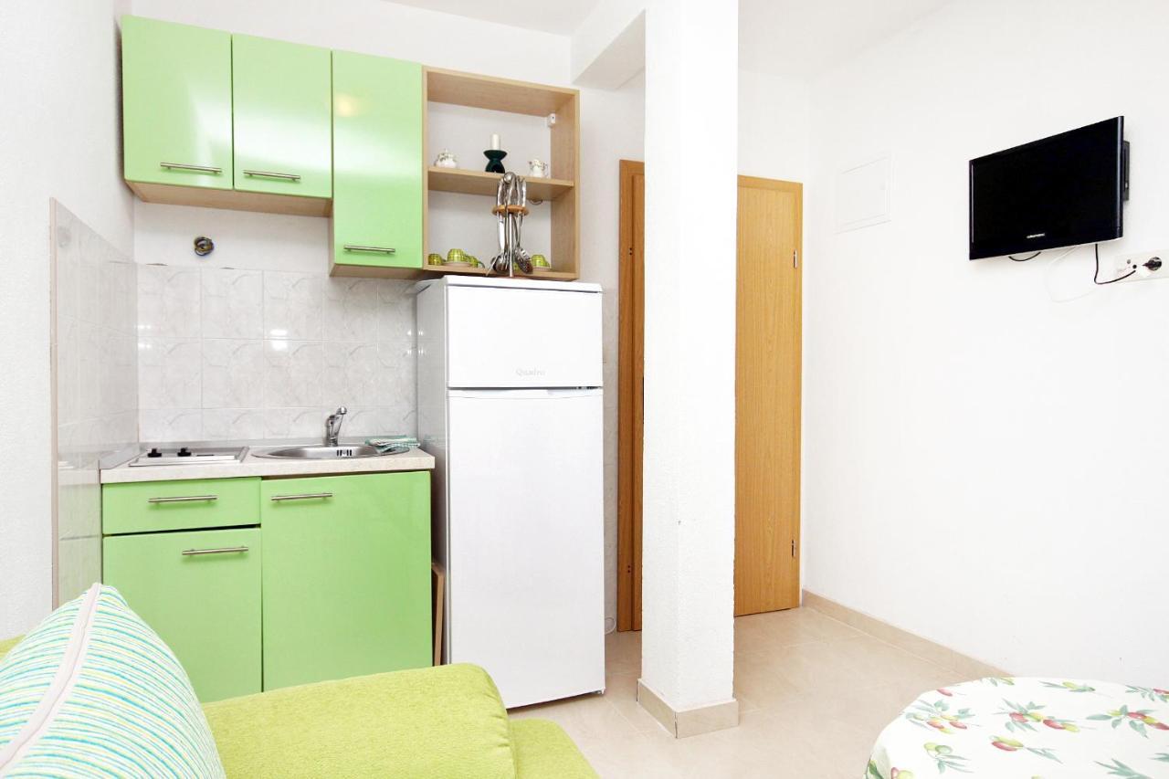 Apartments By The Sea Drvenik Donja Vala, Makarska - 6701 외부 사진