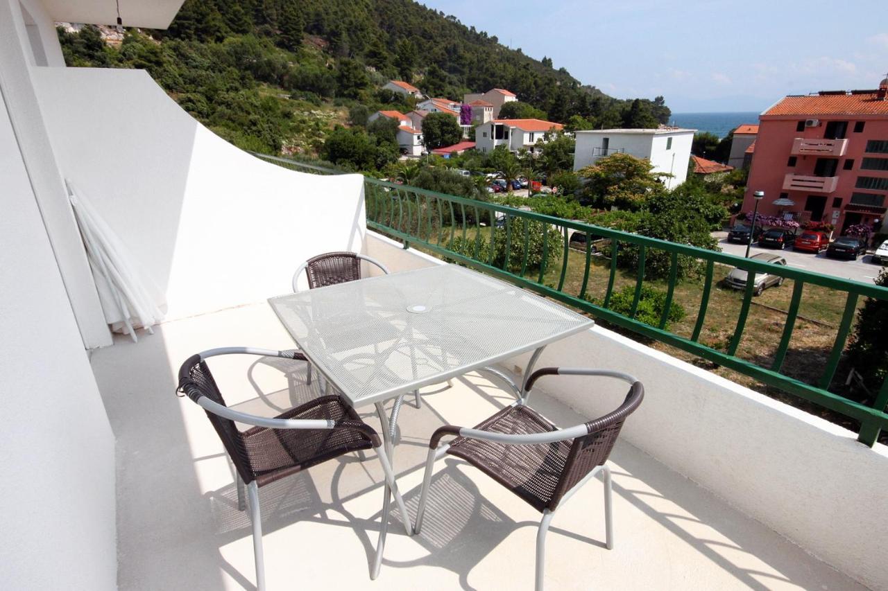 Apartments By The Sea Drvenik Donja Vala, Makarska - 6701 외부 사진