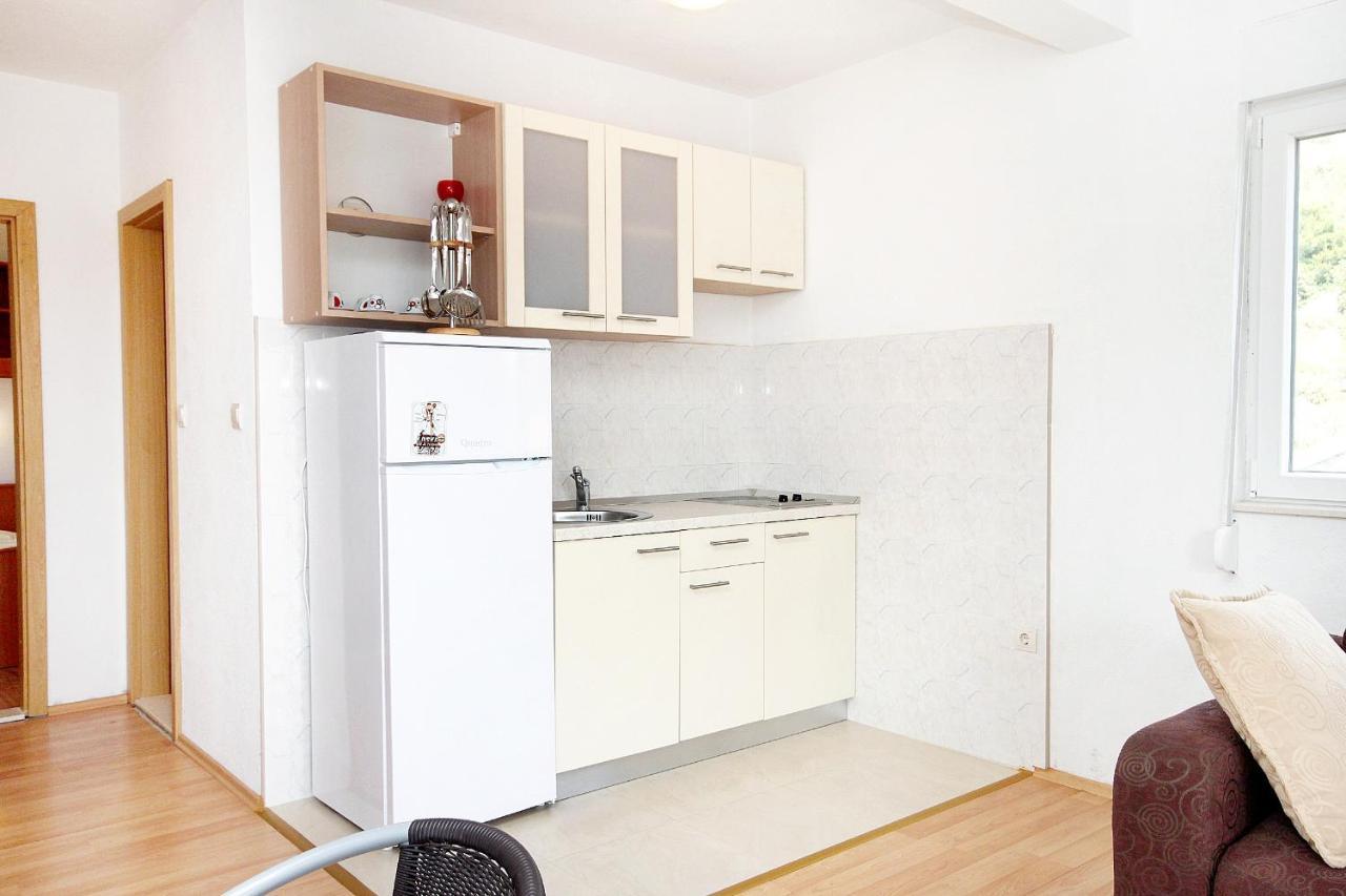 Apartments By The Sea Drvenik Donja Vala, Makarska - 6701 외부 사진