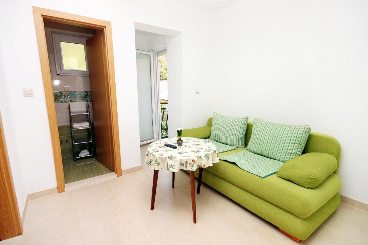 Apartments By The Sea Drvenik Donja Vala, Makarska - 6701 외부 사진